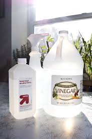 Friends Raved About How Clean Her Bathroom Was Here Are 40 Unknown Hacks That Keep It Spotless Cleaning Hacks House Cleaning Tips Cleaning