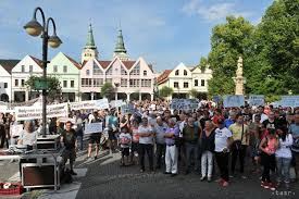 Check spelling or type a new query. Stredoskolaci Usporiadali V Centre Ziliny Protest Proti Korupcii