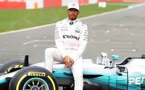 He is the most successful driver of all time hamilton boasts a plethora of f1 records, such as most career points, most grand prix victories, most pole positions and most points in a single season. Lewis Hamilton Net Worth The Grand Prix Winner S Earnings Otakukart