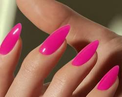 Image de Long Pink Almond Nails