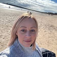 Been sitting in the car over half an hour, in the carpark space we cant get  out of due to the grid lock in costco carpark. I would advise everyone to  avoid