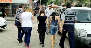 Konya valisi vahdettin özkan ereğli'yi ziyaret etti. Konya Eregli Hayat Kadinlari