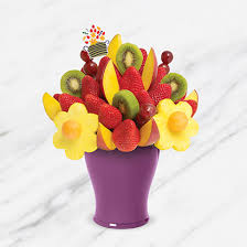Edible Arrangements Fruit Baskets Mango Kiwi Daisy