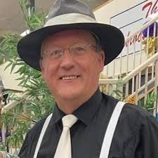 We would like to extend our heartfelt congratulations to Matua Dennis August  for receiving the prestigious Hands of Fame recognition at the 50th  birthday celebrations of the MLT NZ Gold Guitar Awards .