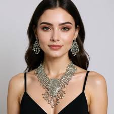 Indian dancer head jewelry