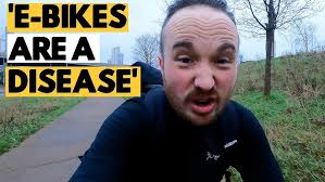 Normal things you see cycling in London... #london #cycling