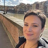 Doing Magic: A Course in Manifesting an Exceptional Life by Genevieve Davis 