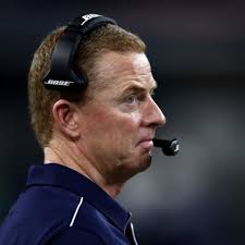 Dallas Cowboys: Jason Garrett stays stubborn to the bitter end