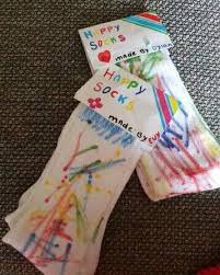 Wil je iets knutselen voor vaderdag? Vaderdag Happy Socks Vaderdag Knutselen Peuters Vaderdag Moederdag Knutselen Baby