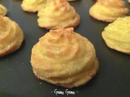 Sbucciate le patate, lavatele e tagliatele a pezzi. Patate Duchessa Ricetta Di Luca Montersino Ricette Idee Alimentari Ricette Di Cucina