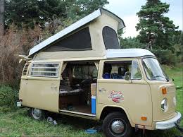 Venez louer un van aménagé au départ de toulouse pour 4 ou 5 personnes avec ou sans toit spécialiste volkswagen et garagiste depuis 6 ans, nous vous proposons la location de vans aménagés mais aussi la vente, l'aménagement et la. Combi Westfalia A Louer Vintage Camper