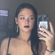 Mariah Gilbert in people