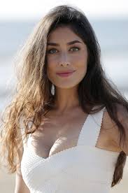 Fanny Valette Style, Clothes, Outfits and Fashion • CelebMafia