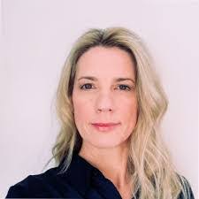 Donna Mahr's Instagram, Twitter & Facebook