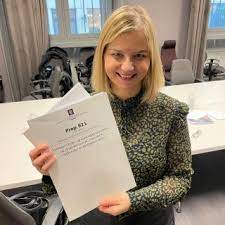 To get better results, add more information such as birth info, death info and location—even a guess will help. Liberals Prevail In Drug Law Reform