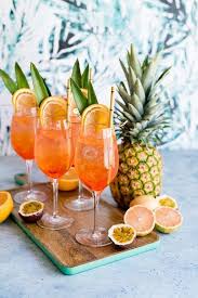 Tropical Rose Aperol Spritzdrinksrecipesinspiration Recipe Aperol Spritz Fun Cocktails Aperol