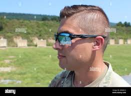 28th division members hi-res stock photography and images