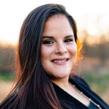 Courtney Walker's Instagram, Twitter & Facebook