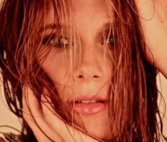 Who is Catherine Mack dating? Catherine Mack boyfriend, husband