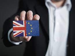 Doisprezece parlamentari romani ai aliantei pentru unirea romanilor (aur) se afla in aceasta dimineata la vama leuseni, alaturi de colegul lor de partid, george simion, care anterior a primit interdictia de a intra pe teritoriul tarii noastre. Efectele Iesirii Marii Britanii Din Ue Asupra Romaniei Romania Libera