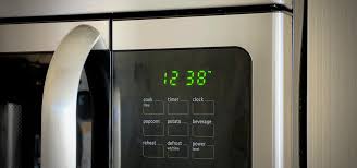The features on this one are great.i love the easy to use panel. These Hidden Key Codes Will Lock Your Microwave S Controls So Nobody Can Use It Gadget Hacks