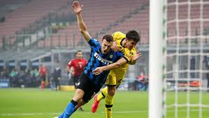 Alejandro gómez (atalanta) left footed shot from outside the box to the bottom left. Serie A Inter Milan Was Furious At The Var Decision In A Draw With Parma Atalanta Defeats Crotone India News Republic