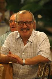 O guardião, de 31 anos, tem proposta de renovação do clube saudita, mas, segundo apurou o zerozero, a prioridade passa pelo regresso a portugal, onde já soma interessados. Joao Ubaldo Ribeiro Wikipedia