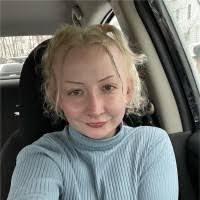 Molly Ely's Instagram, Twitter & Facebook