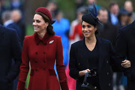 Meghan markle reportedly shouted at a member of kate middleton's staff, prompting the fab four's split. There S A Doc About Meghan Markle And Kate Middleton S Feud And We Learned A Lot Glamour