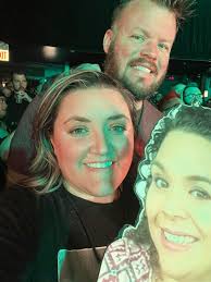 Meeting friends at a concert is a great bonus