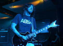 The face of grohl and everything foo fighters stands for. The Best Foo Fighters Lyrics Radio X