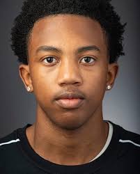 Shareese Strong (@ReeseLaTrell)