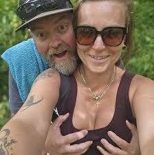 Hi, is there anyone local to Emsworth that can dispose of a washing  machine? Please pm me. Thanks