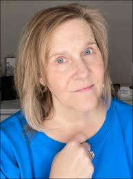 I need to VENT!! Because I'M MAD!! I just went to Walmart to pick up a few  things. I'm waiting in the self-checkout line and I dropped a $20 bill (yep  that's