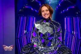 Mask Singer Ballerine Etait Itziar Ituno Alias Lisbonne Raquel Dans La Casa De Papel Video
