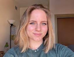 Alonda Smith's Instagram, Twitter & Facebook