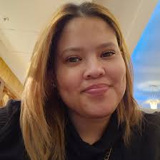 You look more beautiful in person" 😅😅