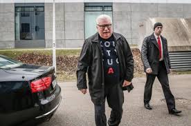 Lech wałęsa, president of poland. Tak Mieszka Lech Walesa Zobaczcie Zdjecia Domu Bylego Prezydenta Rp 9 04 Torun Nasze Miasto
