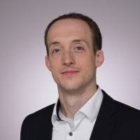 1800+ profili “Zelenka”