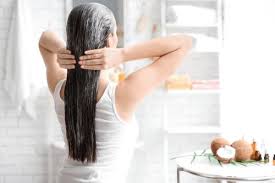 Mehandi mein dahi mila kar lagane se baal mulayam hote hai. à¤° à¤– à¤¬ à¤² à¤• à¤² à¤ à¤¹ à¤®à¤® à¤¡ à¤¹ à¤¯à¤° à¤® à¤¸ à¤• Hair Mask At Home In Hindi
