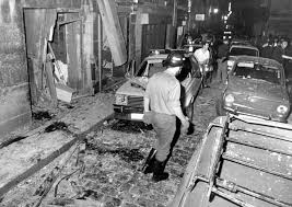 El atentado fue cometido por el 'comando txalaparta', integrado en 1990 por óscar abad palacios de los 314 asesinatos de eta sin sentencia judicial, 134 habían prescrito ya a finales de 2011. Eta Se Disuelve Tras Asesinar A 829 Personas Y Con 358 Crimenes Sin Resolver Noticias De Nacional En Diario De Navarra