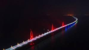 Jembatan ini merupakan jembatan kereta terpanjang di indonesia yang melintas sepanjang 300 meter. Megahnya Gao Xinglin Jembatan Terpanjang Di Dunia Yang Hubungkan China Hong Kong Dan Makau