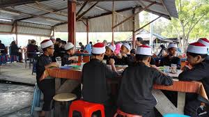 Kedai kopi indonesia pertama di jerman resmi dibuka. Tempat Sarapan Best Di Lumut Manjong