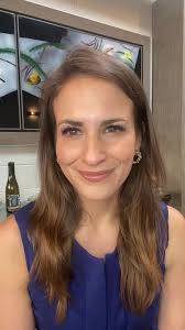 Amelia Singer (@amelias_wine) • Instagram photos and videos