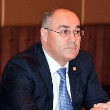 Huseyn Mammadov (@Huseynmammadov)