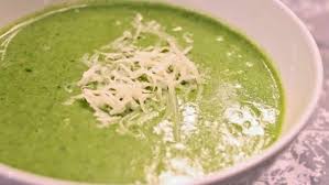 Soupe Aux Epinards Au Thermomix Pour Votre Entree Ou Diner Soupe Epinard Pomme De Terre Thermomix Thermomix
