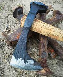 I Would Use The Other Side As The Blade Railroad Spikes Crafts Blacksmithing Knives Blacksmithing