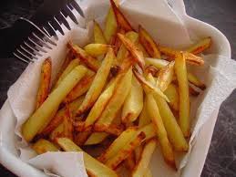 Eplucher Et Laver Les Pommes De Terre Les Couper En Batonnets Bien Les Secher Dans Un Torchon Recette Frites Maison Frites Maison Frites Maison Sans Friteuse