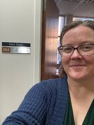 Sara Beam's Instagram, Twitter & Facebook