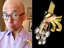 Hi all, first time post here as I've just joined so be gentle 😀 I can  remember early to mid 80's having a tracksuit top with detachable sleeves,  yellow and white. The